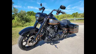 Ride and review of the 2022 Harley Road King Special.