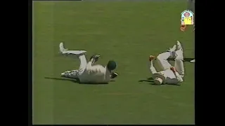 Mark Taylor shocker!  3 dropped sitters in the one Test Australia vs India 4th Test January 1992