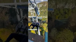 Bungy 69 метров, троллей Megatroll и качели SochiSwing! А какой твой любимый аттракцион?