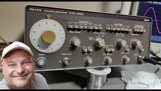 Philips PM5132 function generator 0.1Hz - 2MHz 1984 test repair teardown