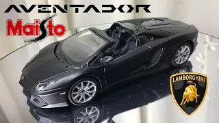 1:24 Lamborghini Aventador Roadster - Maisto [Unboxing]