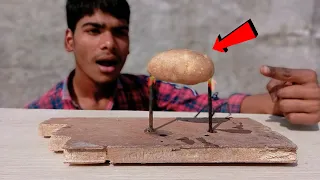 बिजली से बना दिया सोने का आलू - Electricity in Salty Cucumber & patato   Experiment😱 l