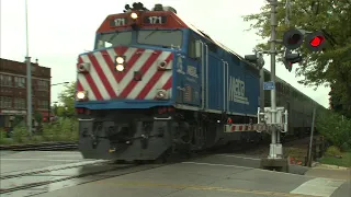 LIVE: Metra train fatally strikes pedestrian near Midlothian