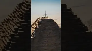Orang yang Menghancurkan Piramida!