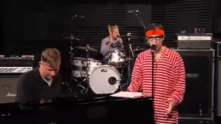 Weezer - Brain Stew