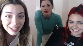 Mili Gesualdo, Sofi Santos y Sele Mosca en Stream - 05/05/2022