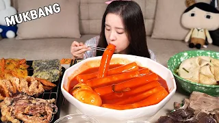 MUKBANG :) Spicy Tteokbokki | fried squid | fish cake | Popular Korean food.
