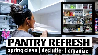 PANTRY CLEAN OUT | organization on a budget, dejunking, and declutter