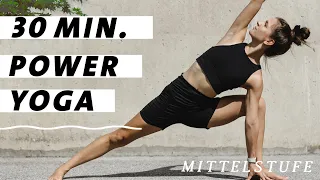 Power Yoga Vinyasa Flow | 30 Min. Ganzkörper Programm für Mittelstufe & Fortgeschrittene