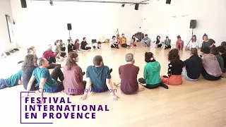 Festival International Contact Improvisation En Provence - 6 minutes