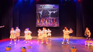 Ziua mondială a dansului - 2017 нарезка из выступлений нескольких коллективов