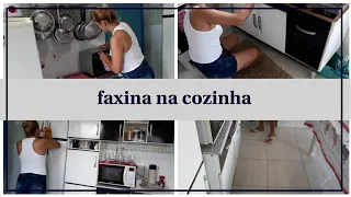 #mãedetrês #canaldefamília💁FAXINA NA COZINHA [cheirinho de casa limpa]