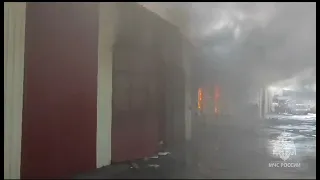 Пожар на аксайском рынке «Классик»