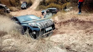 TOUAREG ПОСПОРИЛ с TOYOTA LAND CRUISER PRADO на песке и еще 13 кроссоверов OFFROAD Prado vs Touareg