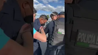 Broma de la llamada a policías SALE MAL 🤕😳