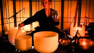 Nervous system healing frequencies - sound bath - crystal and himalayan bowls