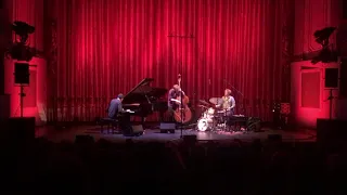 Lorenz Kellhuber Trio - Improvisation Part I (live at Stadttheater Regensburg)