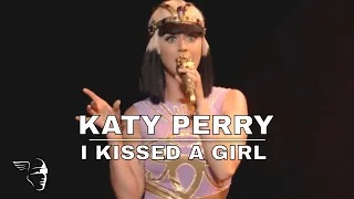 Katy Perry - I Kissed A Girl (The Prismatic World Tour)