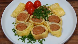 Egg sausage roll #breakfast #brunch #lunch #egg #bread #toast #omlette #sausage #tomato #chives