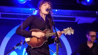 Larkin Poe - Bleeding Heart (Jimi Hendrix cover) - Glasgow, Celtic Connections 2012