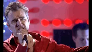 Morrissey Live in Manchester - There Is A Light That Never Goes Out (2004)