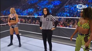 Charlotte Flair Vs Naomi - Árbitro Especial Sonya Deville - WWE Smackdown 21/01/2022 (En Español)