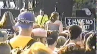 08 - blink-182 - All the Small Things live at Warped Tour '99, San Bernardino