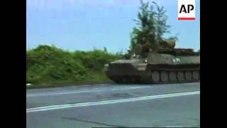 Shelling intensifies, Georgian Min, Russian convoy moving to border
