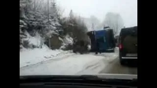 Аварія Яремче 25.01.2013.mp4