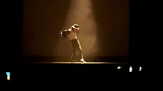 Michael Jackson - Billie Jean solo Freestyle Dance Live - SacMJJ