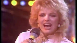 Kim Wilde - Chequered Love (1981)