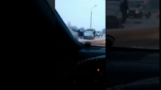 В сети появилось видео массовой аварии в Уфе на шакшинской трассе