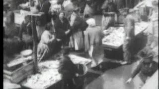 New York City ''Ghetto'' Fish Market 1903
