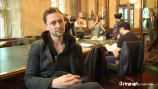 Tom Hiddleston reads from Shakespeare's 'thrilling' first folio