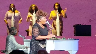 Anita Baker: "Been So Long," "Caught Up in the Rapture" - Radio City Music Hall New York, NY 2/13/19