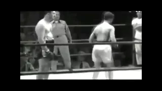 Boxing match jerry lewis from the movie Sailor Beware (Vine)