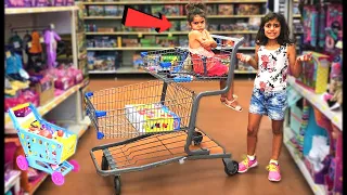 Дийма и Сали се учат да купуват полезни подаръци за приятели | Правила за поведение в супермаркета