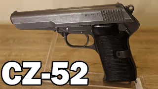 CZ-52 – Un Pistolet Tchèque à Verrouillage par Galets