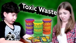 Реакции детей на самые кислые в мире конфеты Toxic Waste