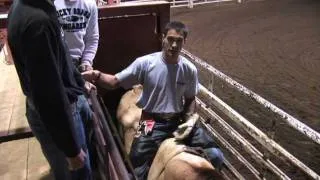 Bull Riding Tips - Learning how to be a good spotter with Wiley Petersen