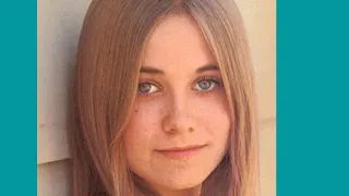 13 Sweet Photos of Maureen McCormick