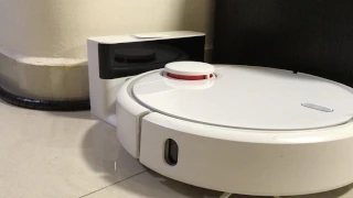 Xiaomi Mi Robot vacuum - English voice