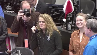 Discussion between Julie Payette and David Saint-Jacques