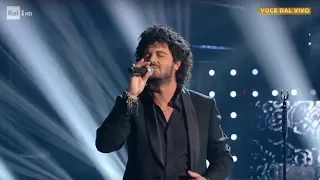 Francesco Renga - Cristian Pighi canta 'Vivendo adesso' - Tali e Quali 22/11/2019