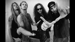 ALICE IN CHAINS