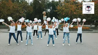Танцевальный флешмоб "Будущее Беларуси - это мы"