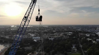 150m bungee jumps at Helsinki kaivopuisto