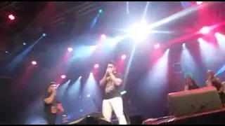 Gordinho Saliente-Henrique E juliano-ao vivo