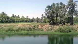 NILE DRIFT - 40 Minutes of Relaxing Nile Cruise Footage with Natural River Water Sounds - No Music