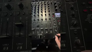 Pioneer DJMV10 beat effects broken